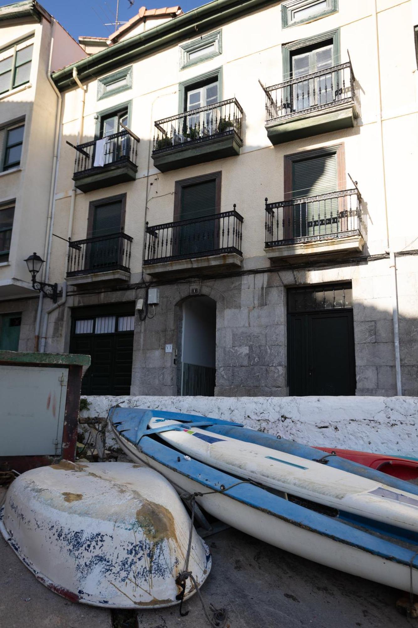 Old Port Apartment